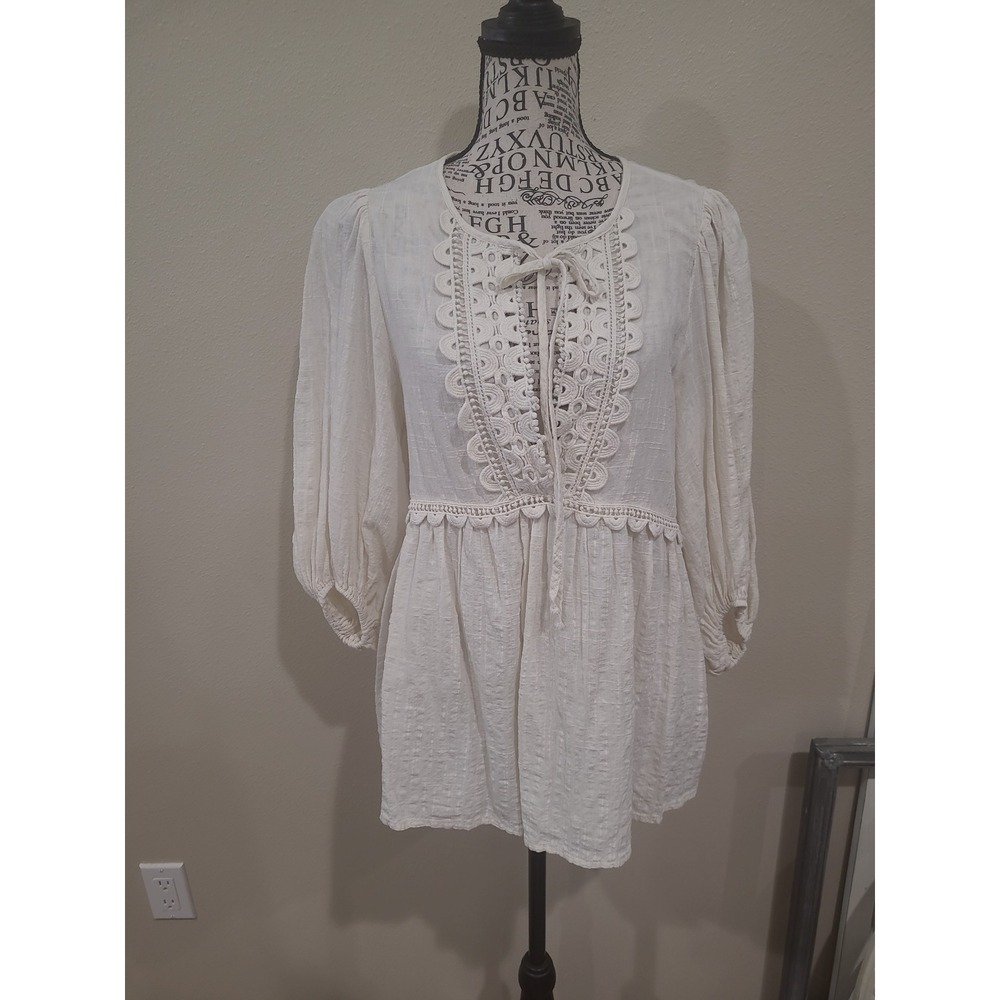 MAX STUDIO Boho Cream Lace Trimmed Peasant Blouse women SZ M cottage core